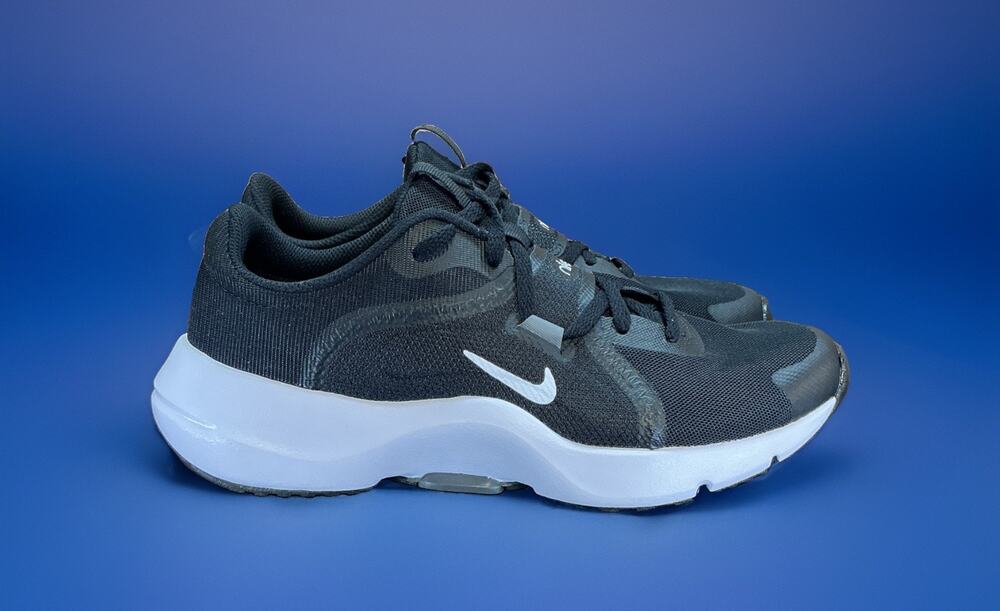 Nike MC Trainer 2 Black White DM0824-003 Women's Size 7.5 Shoes #73C